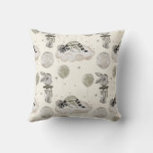 Boho in Neutrals: Schlampen-Raccoons-Kinderzimmer Kissen (Rückseite)