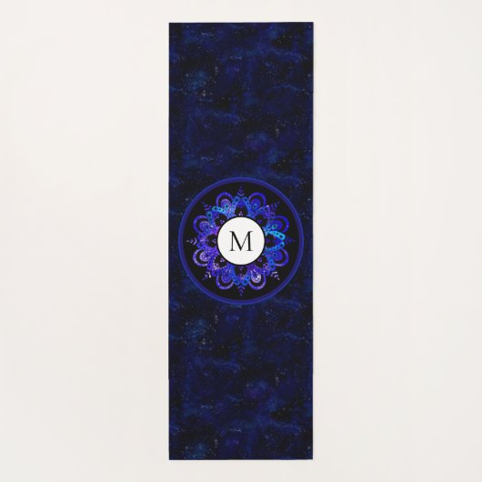 Boho Indigo Blue Universe Galaxy Mandala Monogram Yogamatte (Rückseite)