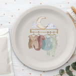 Boho Kinderzimmer Baby Clothes Gender Neutral Pappteller<br><div class="desc">Boho Kinderzimmer themed Paper Teller. Dieses geschlechtsneutrale Babyduschdesign hat eine Kinderzimmer-Illustration von Babybekleidung mit Mondstern und Wolkenschmuck. Aquarellgestaltung in rustikalen Erdtönen und gedämpften Farben. Bitte stöbern Sie in meiner Babydusche-Kollektion von Boho Kinderzimmer, um Einladungen, Schreibwaren und Veranstaltungstage-Dekor zu koordinieren oder schreiben Sie mir, um die zusätzlichen Vorlagen zu erstellen, die...</div>