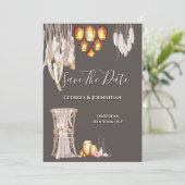 Boho-Land-Macramé-Laternen-Lichter-Feder-Chic Save The Date (Stehend Vorderseite)