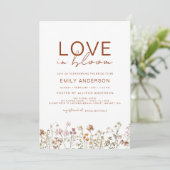 Boho Liebe in Bloom Wildblume Brautparty Einladung (Stehend Vorderseite)