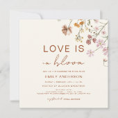 Boho Liebe ist in Bloom Wildblume Brautparty Einladung (Vorderseite)
