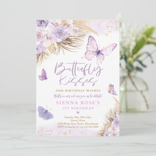Boho Lila Butterfly Pampas Grass Birthday Party Einladung (Stehend Vorderseite)