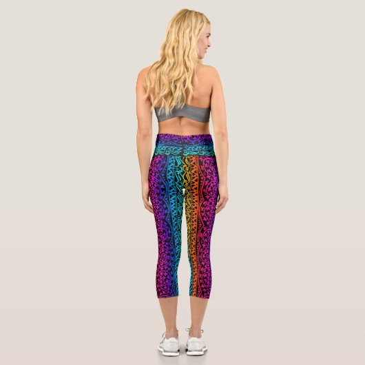 Boho Mandala Rainbow Blume & Leaf Capri Leggings (Rückseite)