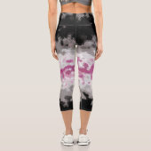 Boho Marble Abstrakte Librafeminine Pride Flag Capri Leggings (Rückseite)