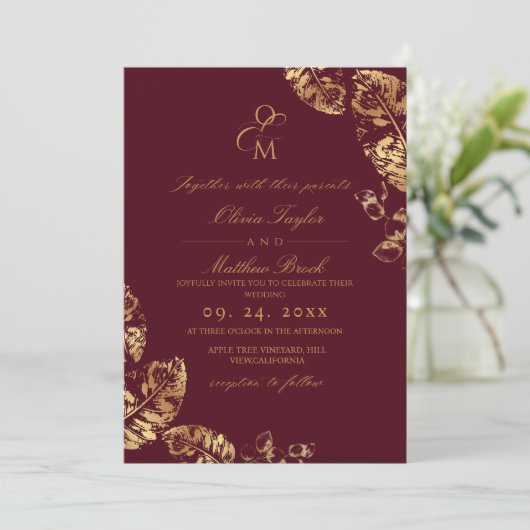 Boho Maroon Autumn | Rustikale Hochzeit Einladung (Stehend Vorderseite)