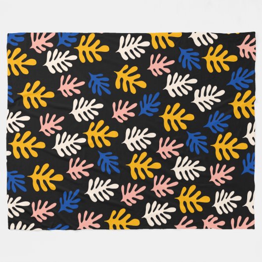 Boho Matisse Botanische Formen in Schwarz Rosa Bla Fleecedecke (Vorderseite (Horizontal))