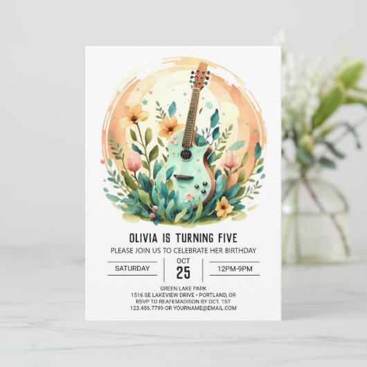 Boho Melody Guitar Birthday Einladung (Stehend Vorderseite)