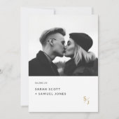 Boho Minimal Black and White Gold Monogram Wedding Einladung (Vorderseite)