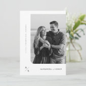 Boho Minimalistisch Black and White Monogram Weddi Einladung (Stehend Vorderseite)