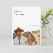 Boho Minimalistisch Foto Wedding Einladung (Stehend Vorderseite)