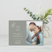 Boho Minimalistisch Simple Sage Green Foto Wedding Save The Date (Stehend Vorderseite)