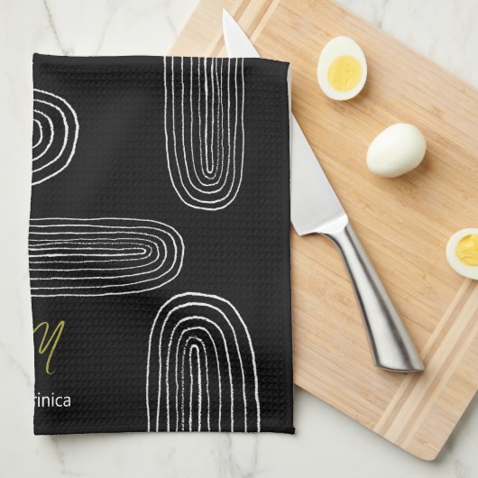 Boho Mitte Jahrhundert Chic Rainbow Monogram Geschirrtuch (Viertel Falte)