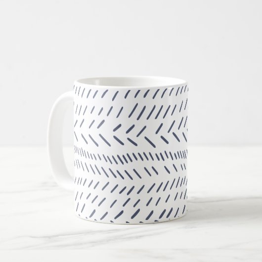 Boho Modern Abstrakt Mudcloth in Navy Kaffeetasse (Vorderseite Links)