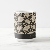 Boho Modern Botanical Black Ivory Personalisiert Kaffeetasse (Mittel)