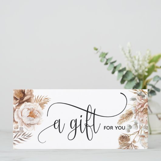 Boho Modern Pink Floral Certificate Geschenkkarte (Stehend Vorderseite)