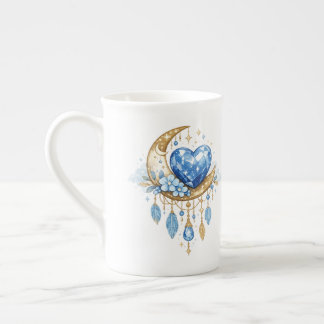 Boho Mond und Kristallherz Kaffeetasse – Whimsical Porzellantasse