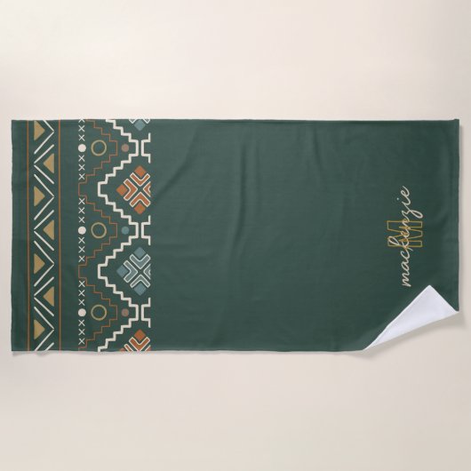 Boho Monogram mit Terracotta Brown Tribal Pattern Strandtuch (Vorderseite)