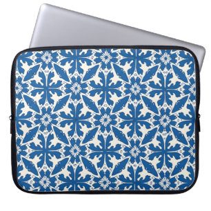 Boho-Muster in Blau – Elegant & Kühn Laptopschutzhülle