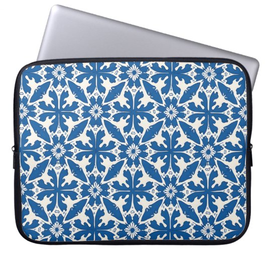 Boho-Muster in Blau – Elegant & Kühn Laptopschutzhülle (Vorderseite)