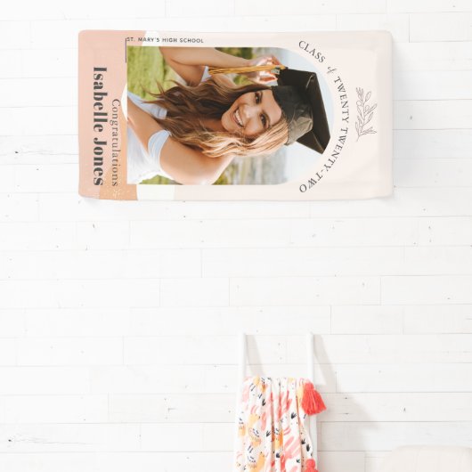 Boho Mute Pink Wüste Arch Foto Abschluss Banner (InSitu)