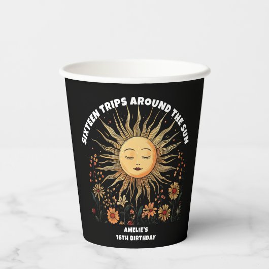 Boho Mystical Sun Birthday Pappbecher (Rückseite)