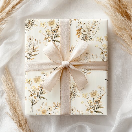 Boho Neutral Beige Bridal Floral Geschenkpapier