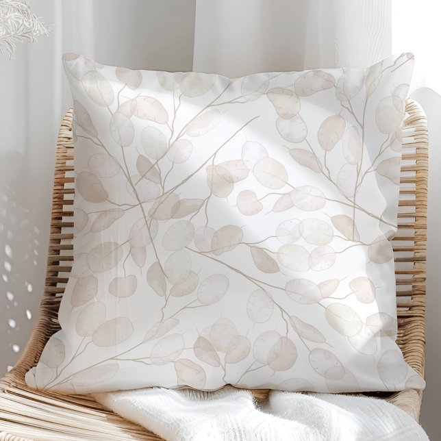 Boho Neutral Dry Lunaria Moon Violet Kissen (Boho Neutral Dry Lunaria Moon Violet Throw Pillow in a sunny rattan armchair)