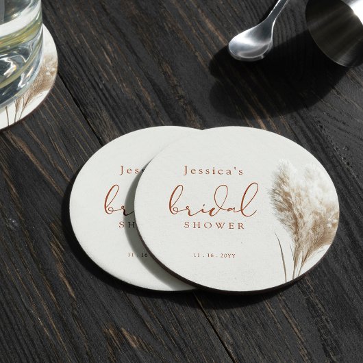 Boho Neutral Fluffy Pampas Grass Brautparty Runder Pappuntersetzer