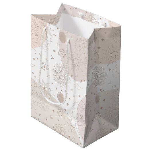 Boho Neutral Space Doodles Ästhetisches Design Mittlere Geschenktüte (Vorderseite Schrägansicht)