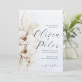 Boho-neutrale Hochzeit mit Blumen Einladung (Stehend Vorderseite)