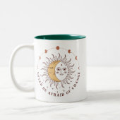 Boho “Never Be Afraid of Change” Zweifarbige Tasse (Links)