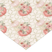 Boho Niedlich Watercolor Blush Pink Creme Pumpkins Tischdecke (Schrägansicht)