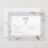 Boho Ocean Dusty Blue Am Hochzeitsessen am Strand RSVP Karte (Vorderseite)