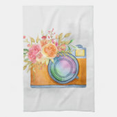 Boho Orange Kamera & Floral Bouquet Wasserfarbe Geschirrtuch (Vertikal)
