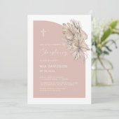 Boho Palm Half Arch Blush Pink Girl Christening Einladung (Stehend Vorderseite)
