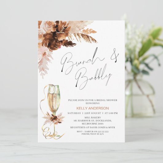 Boho Pampas Floral Brunch Brautparty Einladung (Stehend Vorderseite)