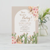 Boho Pampas Grass Cactus Taco "Bout A Baby Einladung (Stehend Vorderseite)