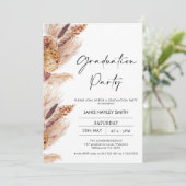 Boho Pampas Grass Foto Graduation Party Einladung (Stehend Vorderseite)
