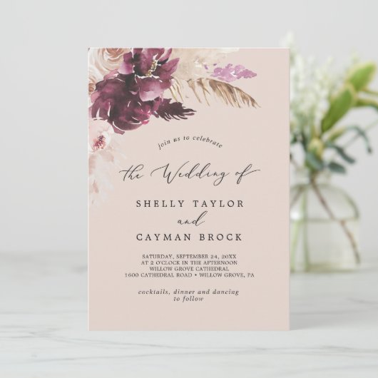 Boho Pampas Grass | Peach Monogram Back Wedding Einladung (Stehend Vorderseite)