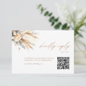 Boho Pampas Grass Wedding RSVP QR Code Card Einladung (Stehend Vorderseite)