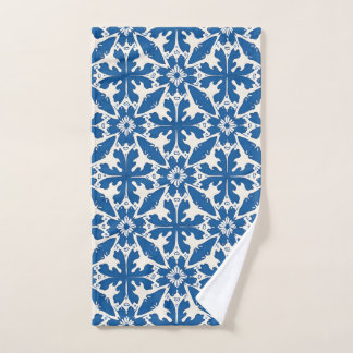 Boho Pattern in Blue – Elegant & Bold Handtuch