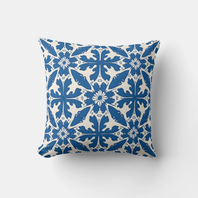Boho Pattern in Blue – Elegant & Bold Kissen (Vorderseite)