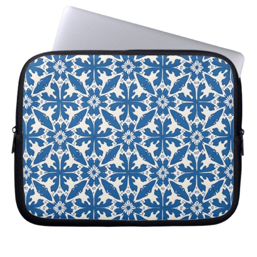 Boho Pattern in Blue – Elegant & Bold Laptopschutzhülle (Vorderseite)