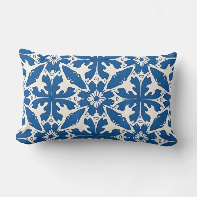 Boho Pattern in Blue – Elegant & Bold Lendenkissen (Vorderseite)