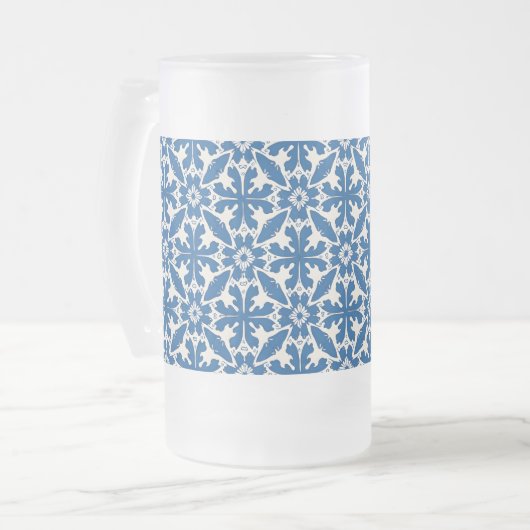 Boho Pattern in Blue – Elegant & Bold Mattglas Bierglas (Vorderseite Links)