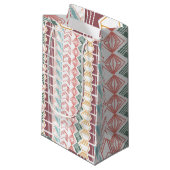 Boho Pattern Kleine Geschenktüte (Vorderseite Schrägansicht)