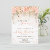 Boho Peach in Bloom Blume Babydusche Einladung (Stehend Vorderseite)