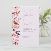 Boho Pink & Brown Blume/Feathers Lila Wedding Einladung (Stehend Vorderseite)