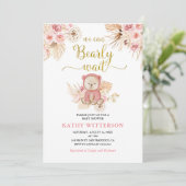 Boho Pink Floral Wir können frühes Abwarten Baby D Einladung (Stehend Vorderseite)